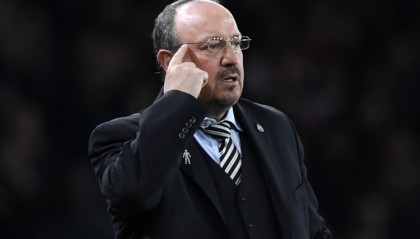 讨论结束❌贝尼特斯：我知道你们最后要问梅or罗，所以我选萨拉赫